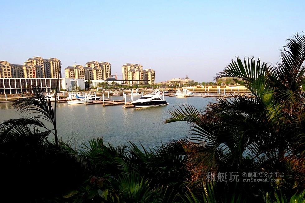 海南?？谛虏簫u國際游艇會