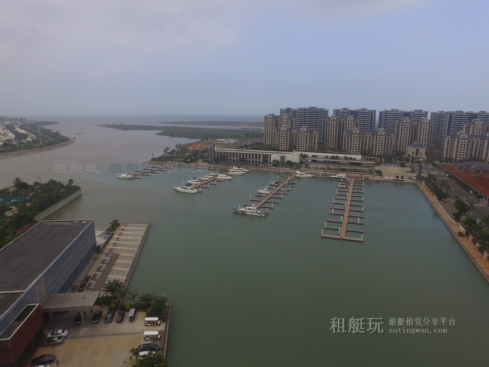 海南?？谛虏簫u國際游艇會